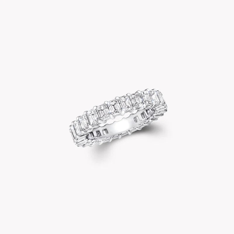 Обручка з діамантами огранки Emerald