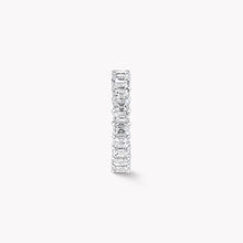 Обручка з діамантами огранки Emerald